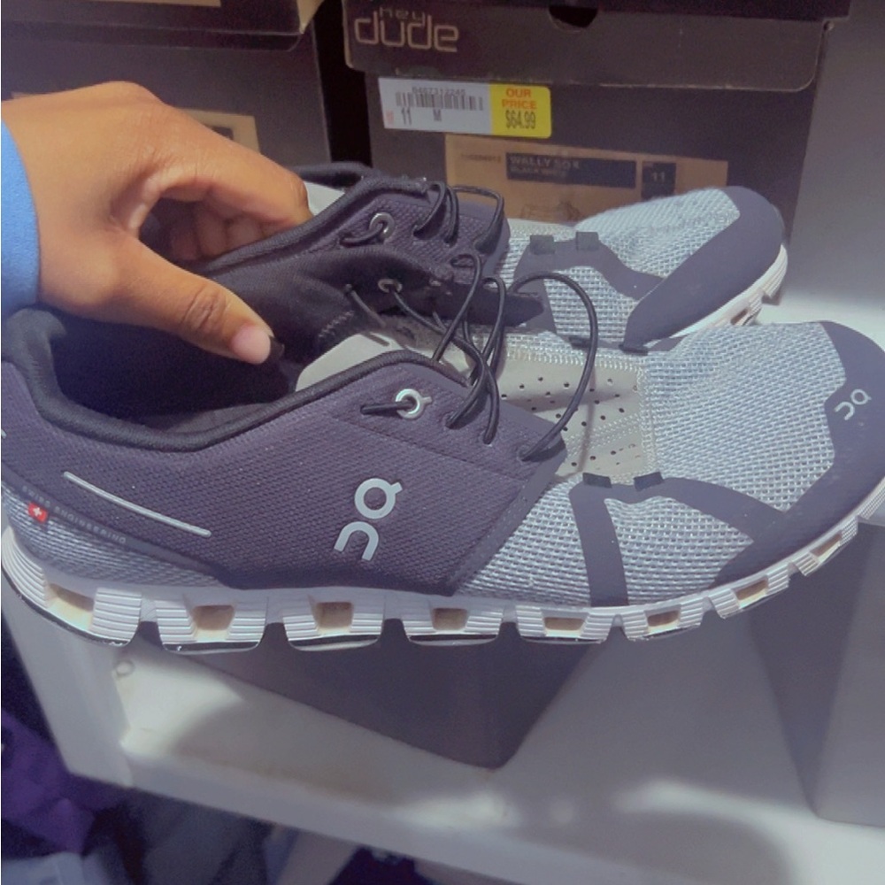 Men’s Onclouds 10.5